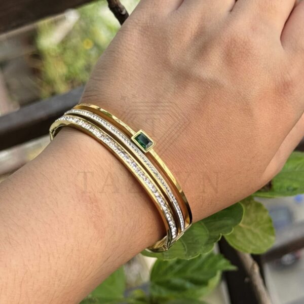 Luxury Emerald and Crystal Stone Bangle