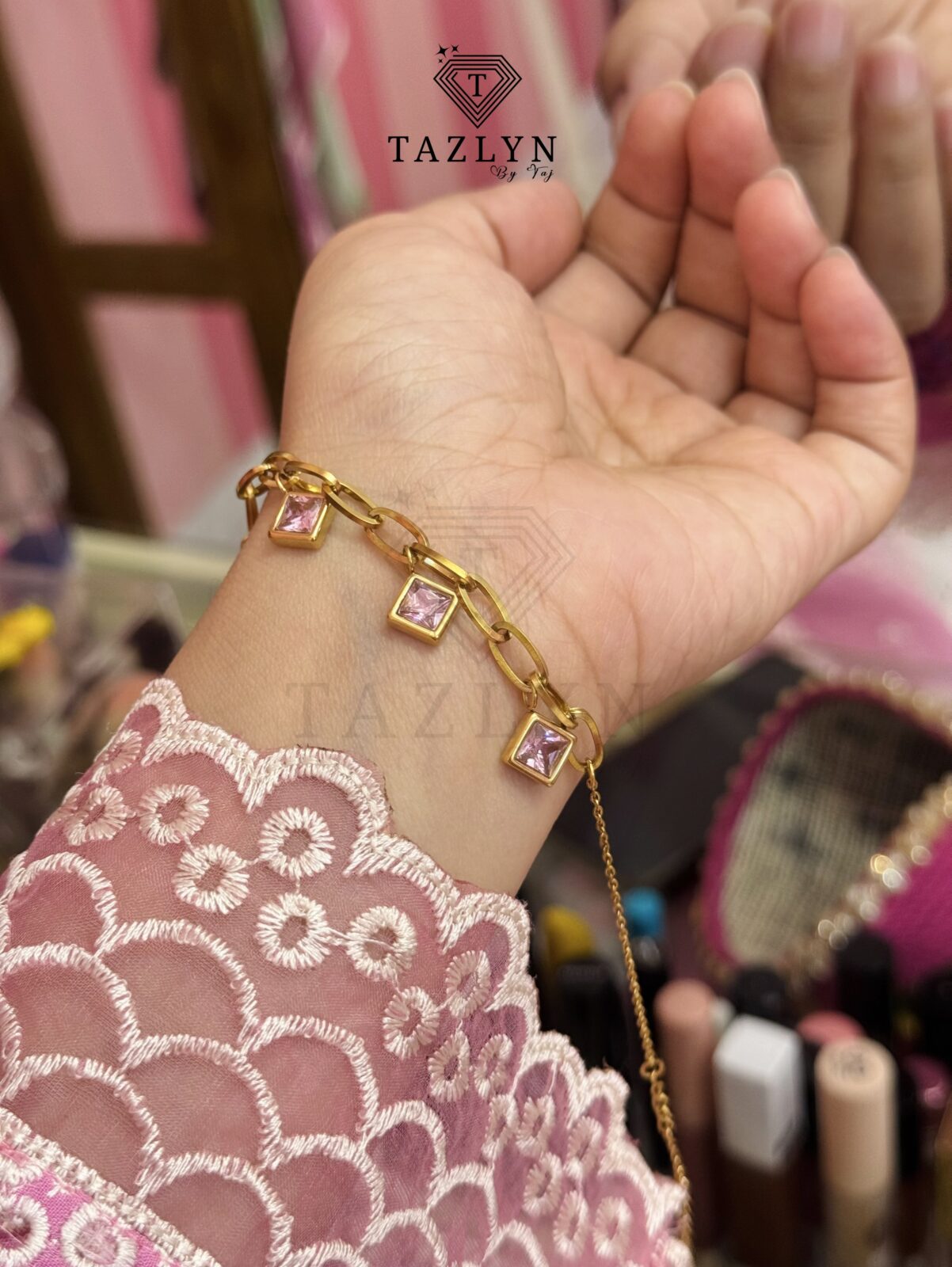 Quad Stone Charm Chain Bracelet (Pink)