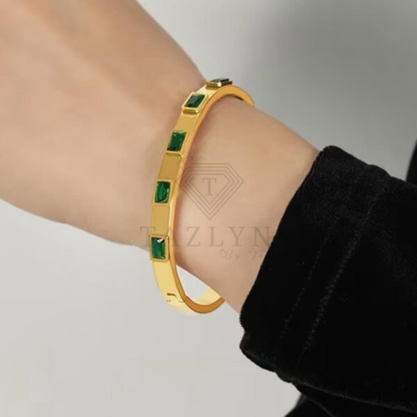 Rectangle Emerald Stone Titanium Steel Bangle